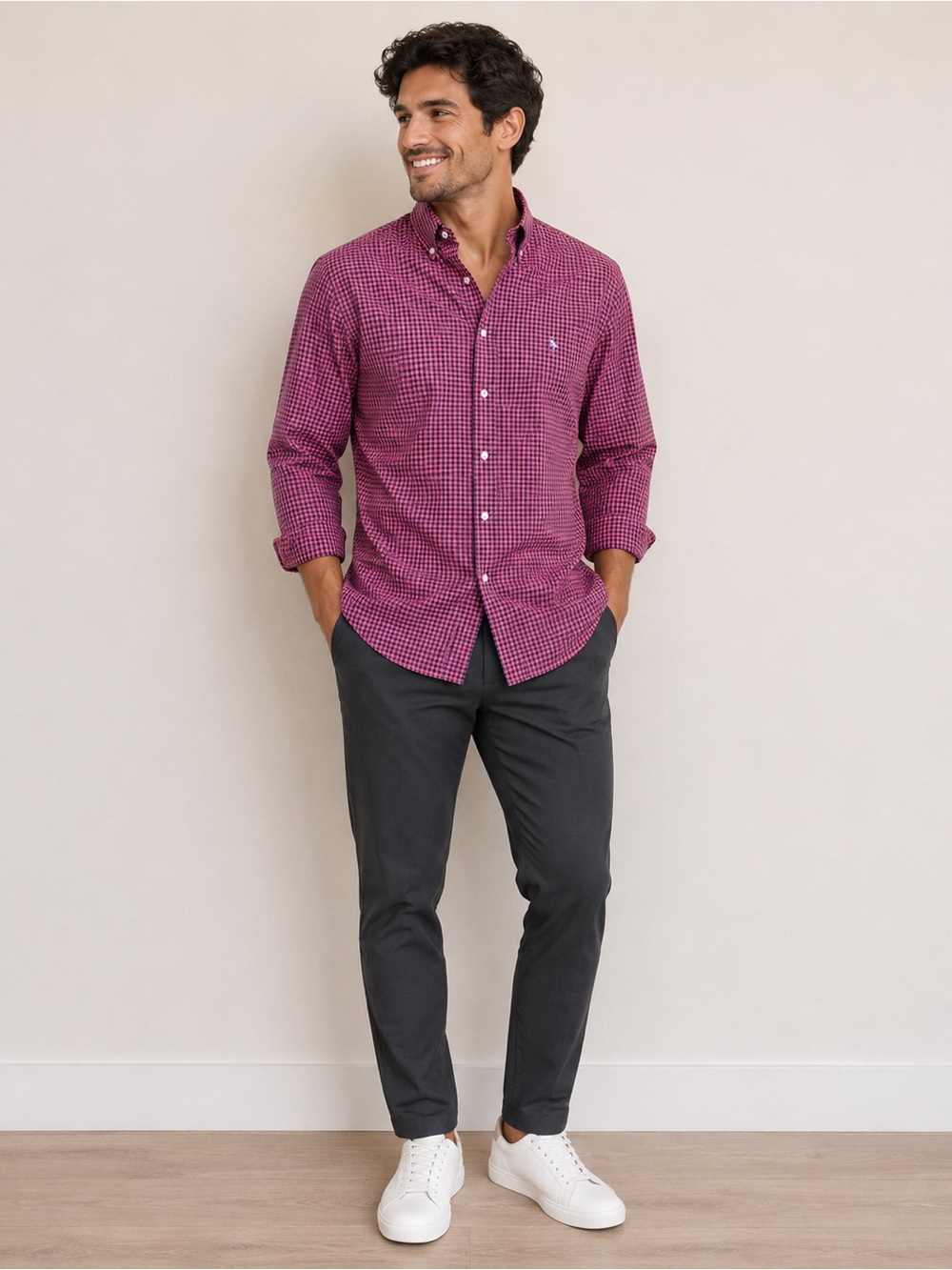Tailorbyrd Red and Navy Gingham Button-Up Shirt Size Medium